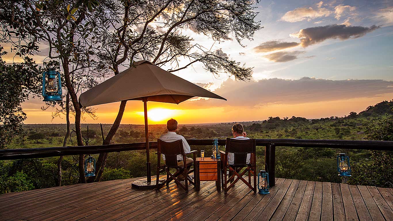 Luxury tented camp overlooking the Serengeti plains
